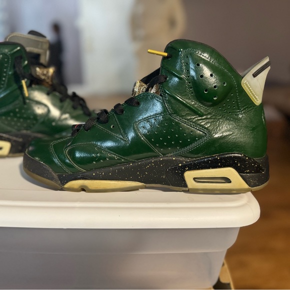 100% Authentic Used Air Jordan VI “Champagne” Sz. 10 - Picture 5 of 8